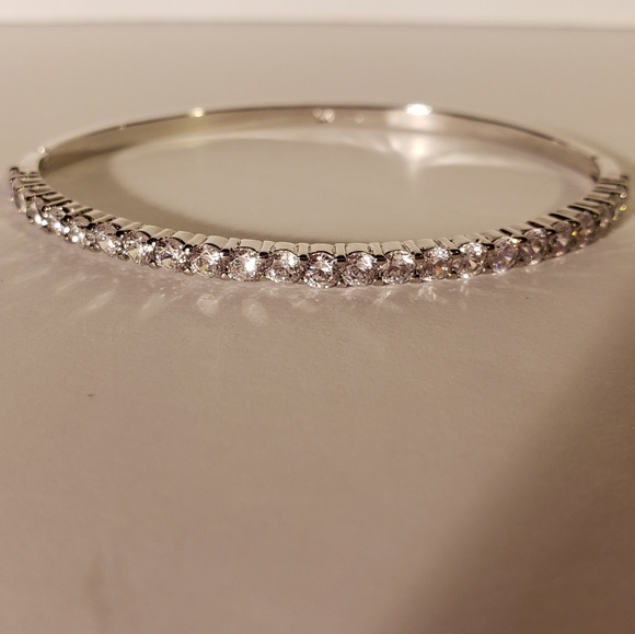 Beautiful CZ Bangle Bracelet - Picture 2 of 4